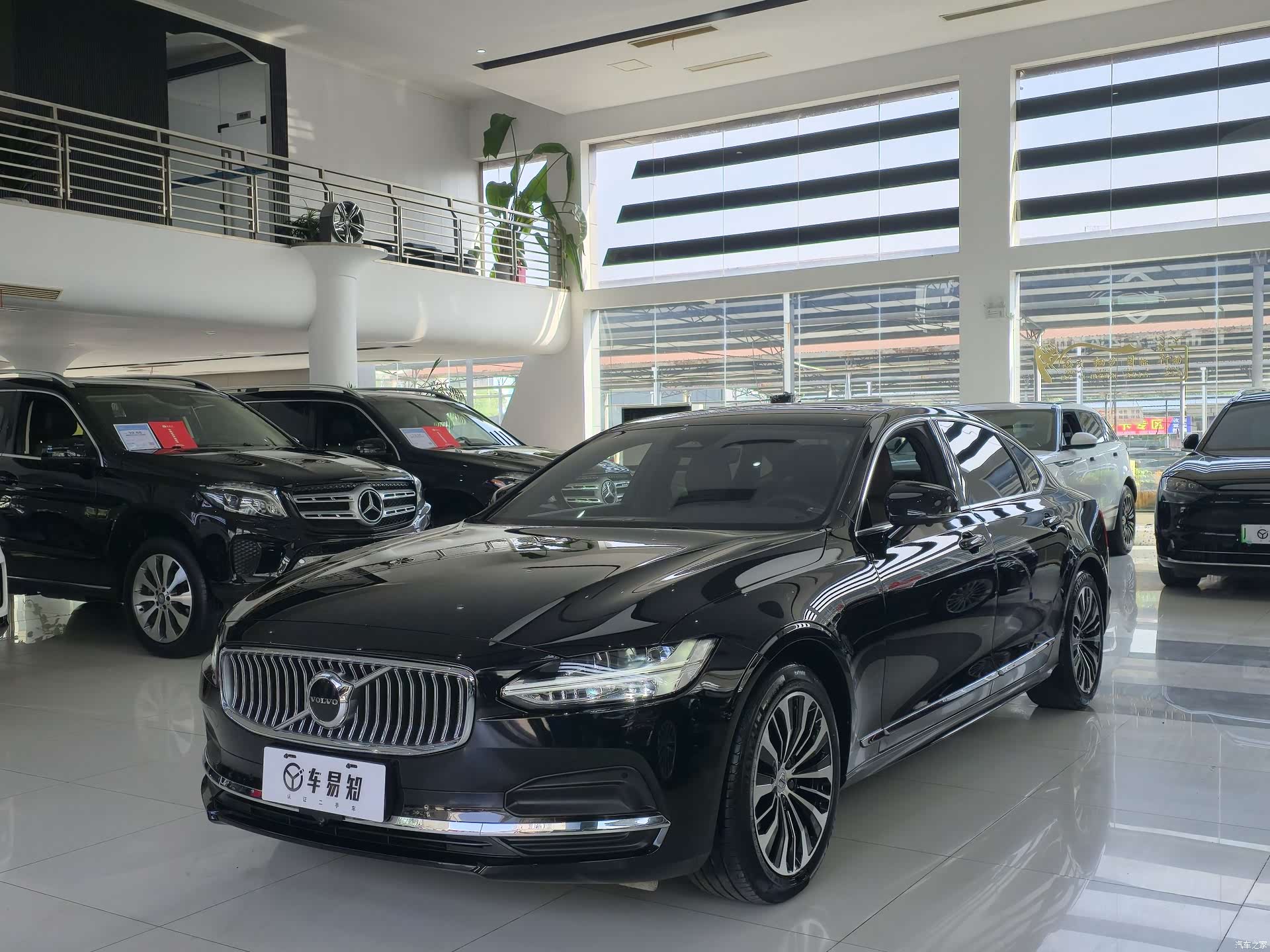 Volvo S90