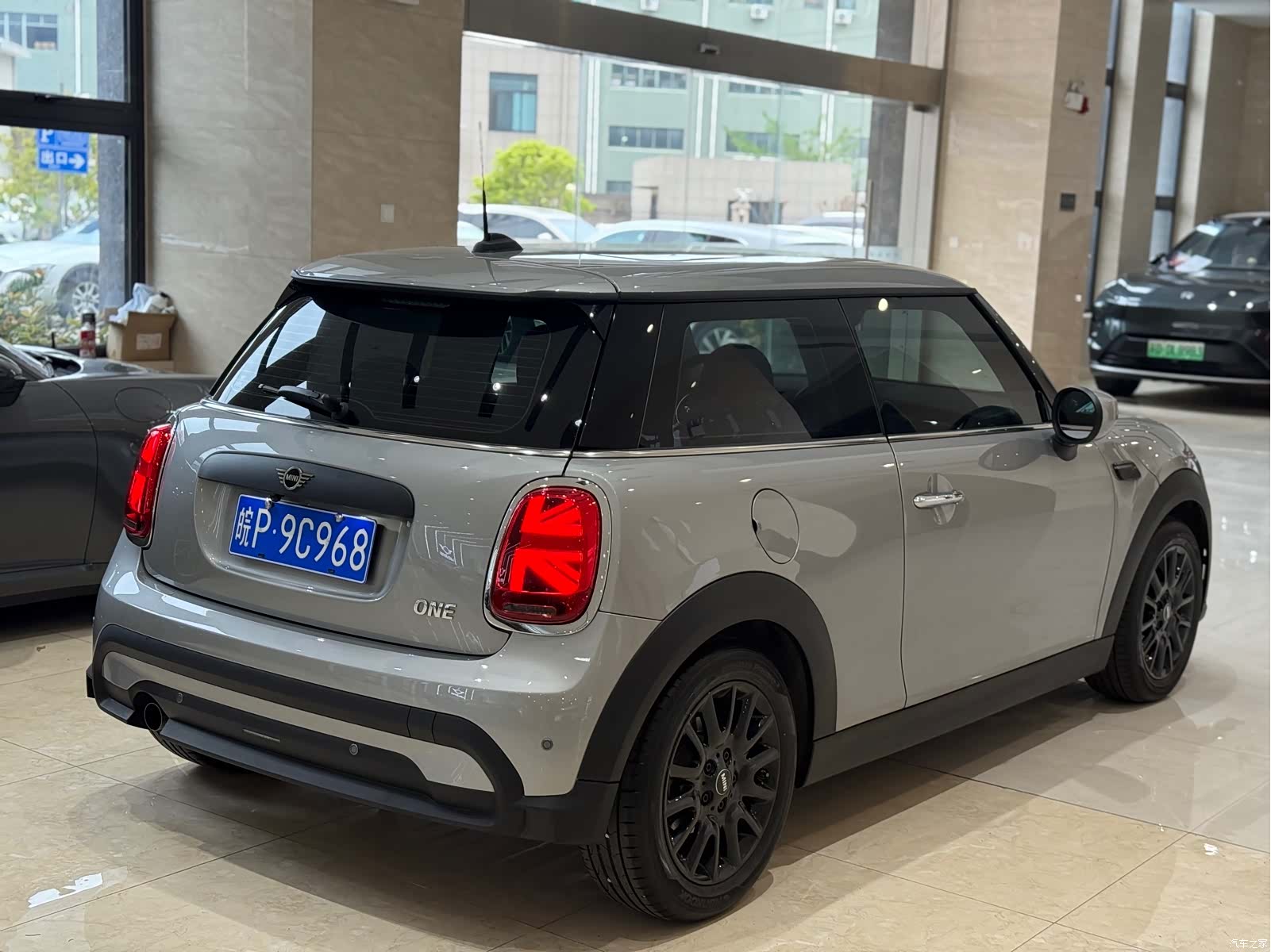 Mini ONE, 2023 16