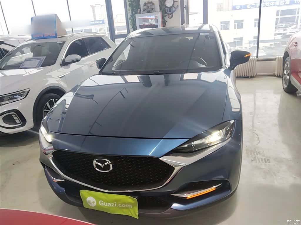 Mazda CX-4, 2021 3