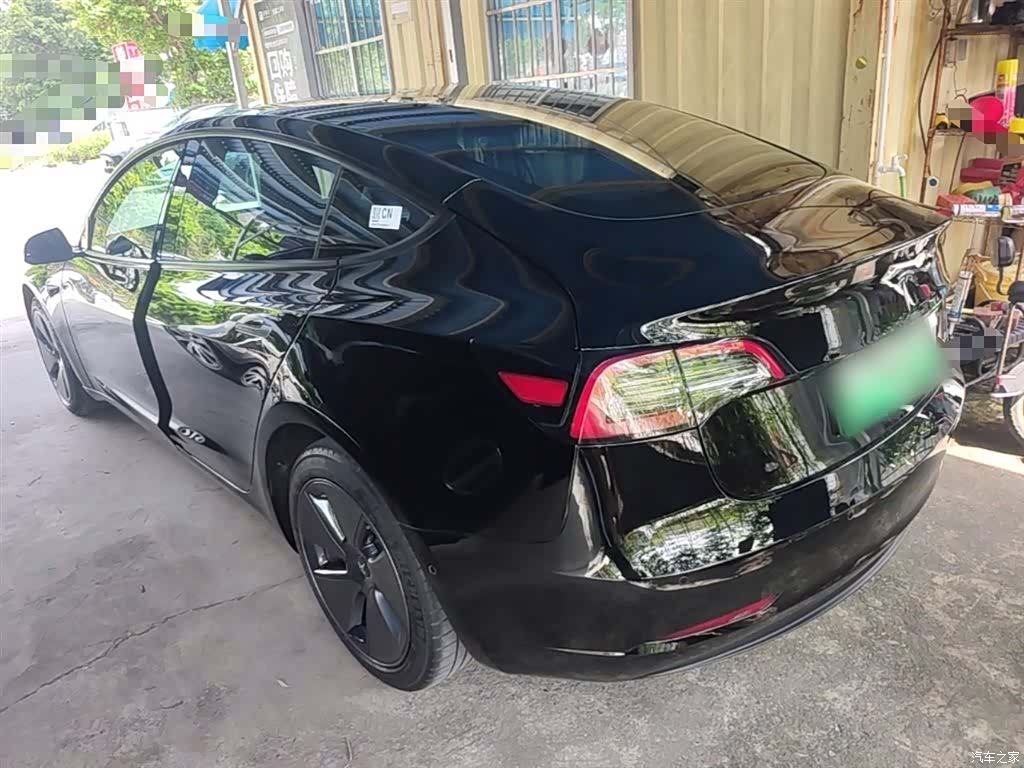 Tesla Model 3, 2022 все фото
