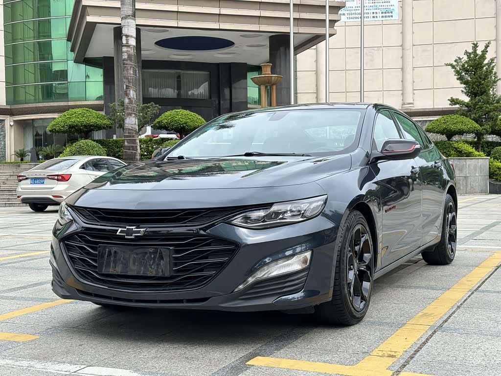 Chevrolet Malibu XL