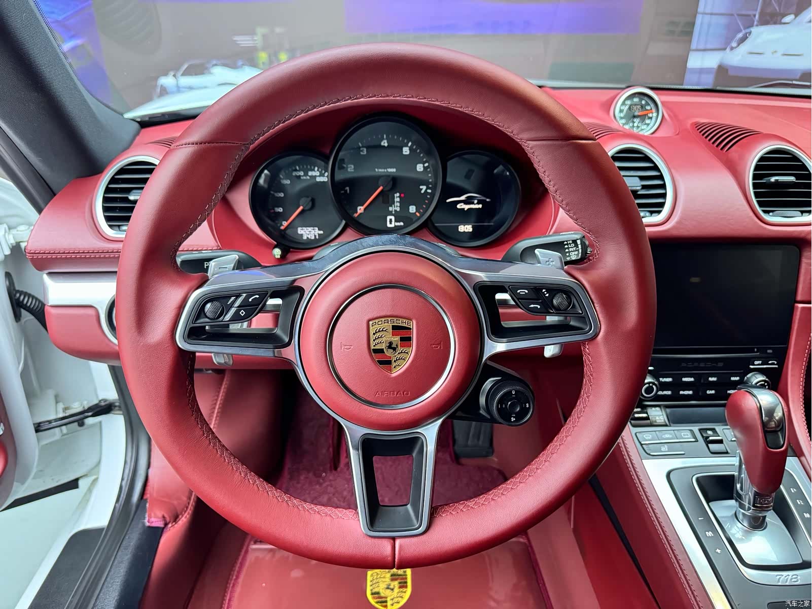 Porsche Cayman, 2018 6