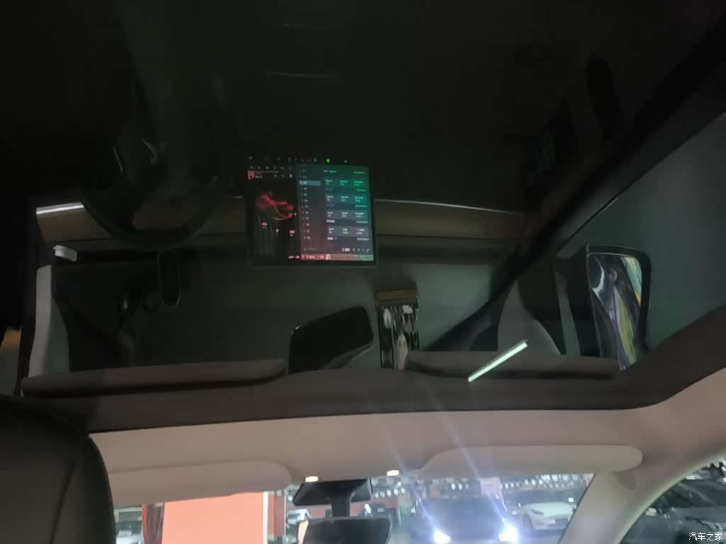Tesla Model Y, 2021 18