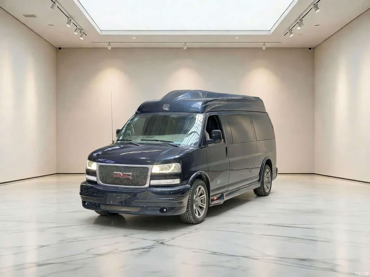 GMC SAVANA, 2016 1