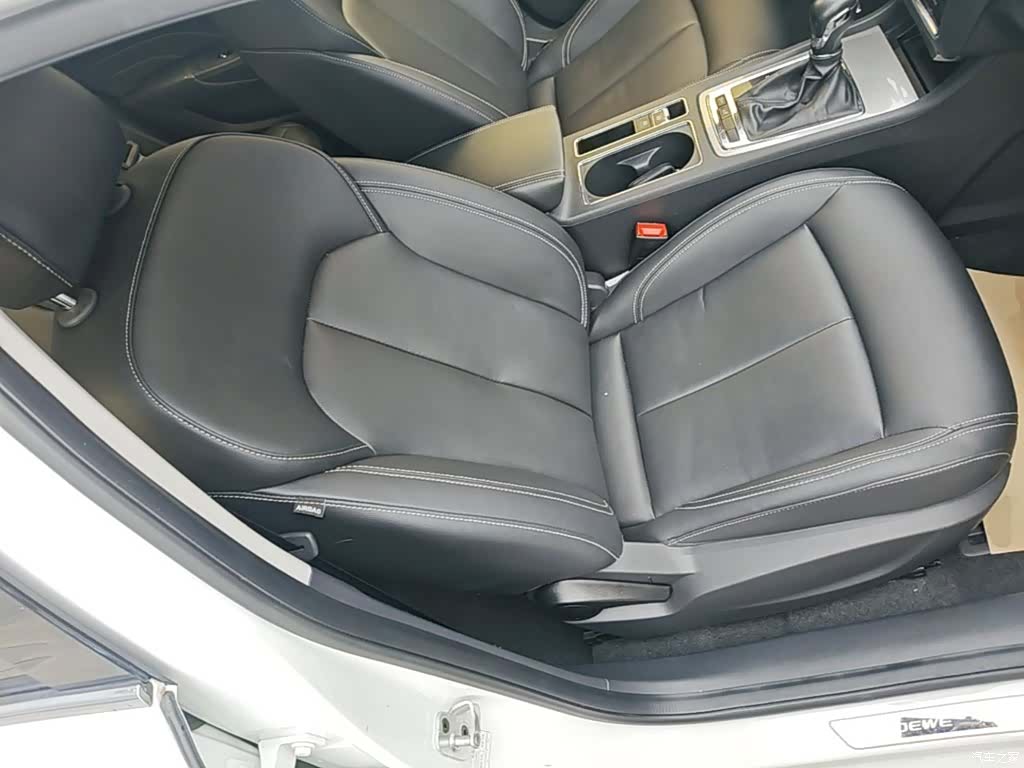 Roewe i6, 2017 25