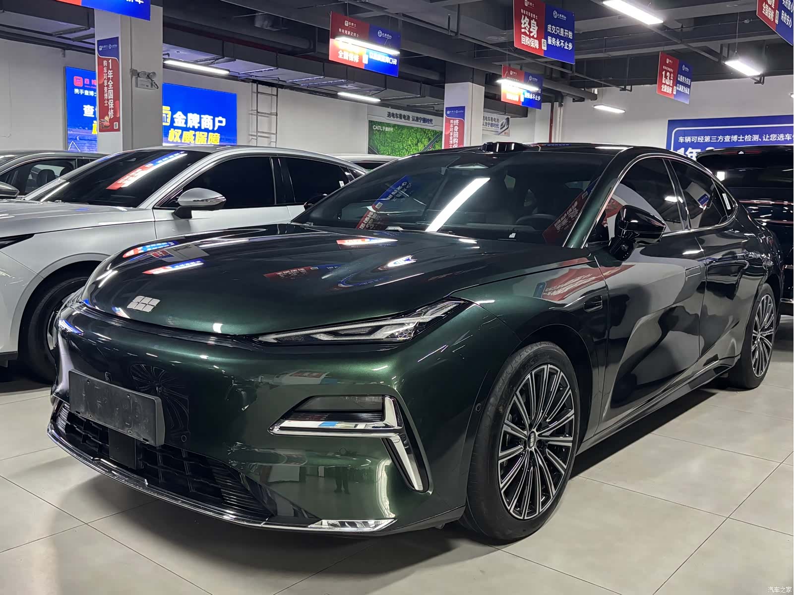 Geely 8
