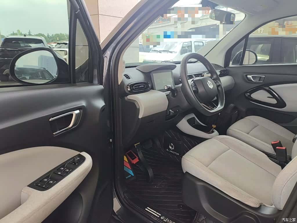 Leapmotor T03, 2024 16