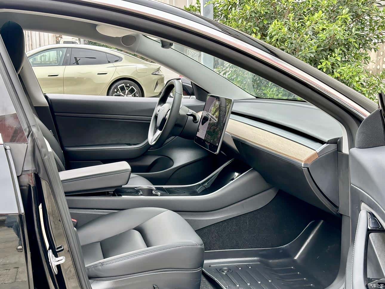 Tesla Model 3, 2020 8