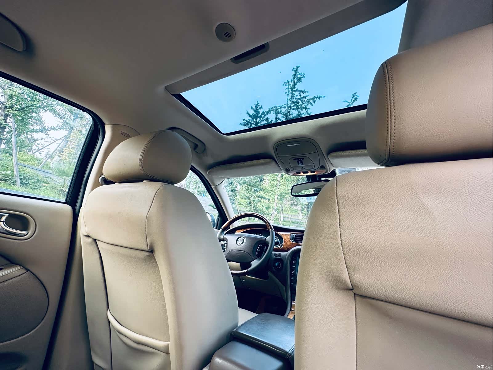 Jaguar S-TYPE, 2005 11