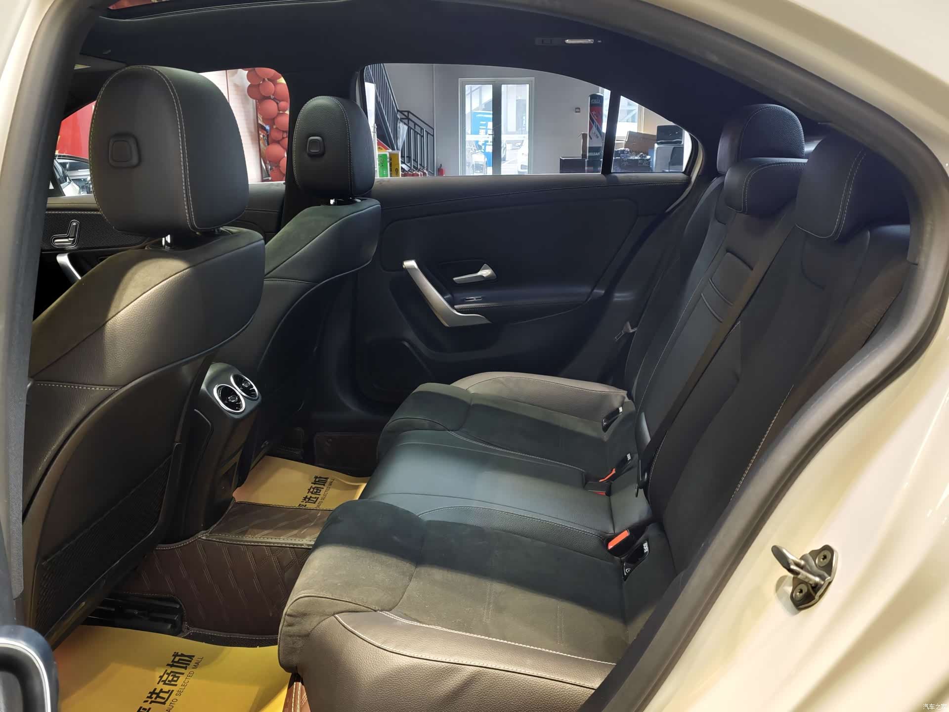 Mercedes-Benz A-Class, 2021 11