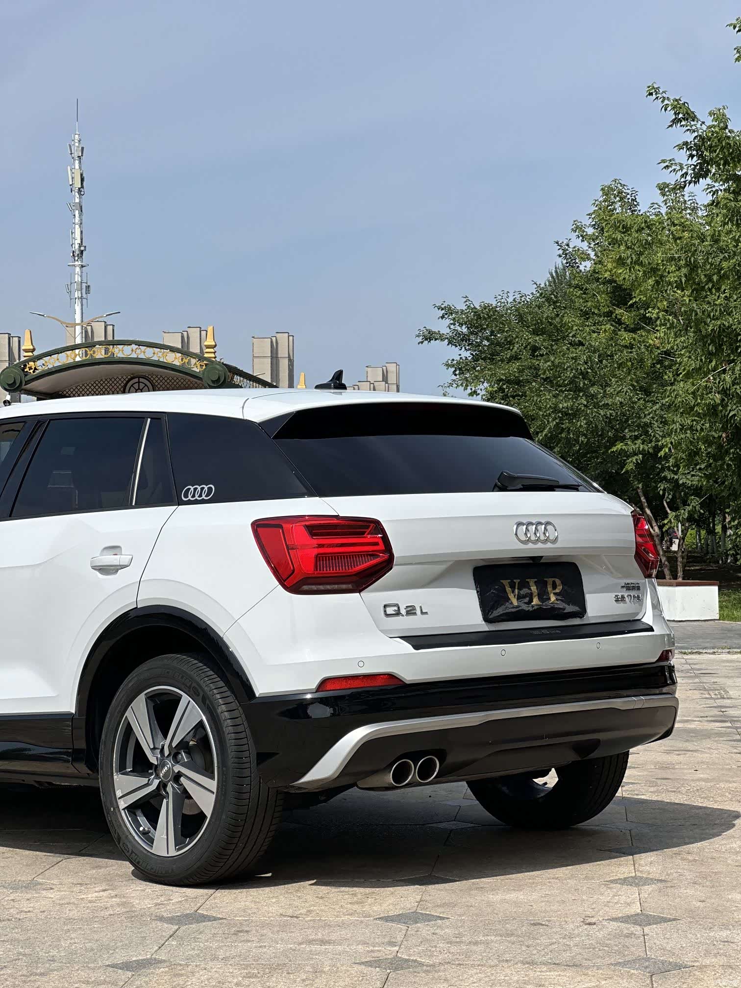 Audi Q2L, 2020 9