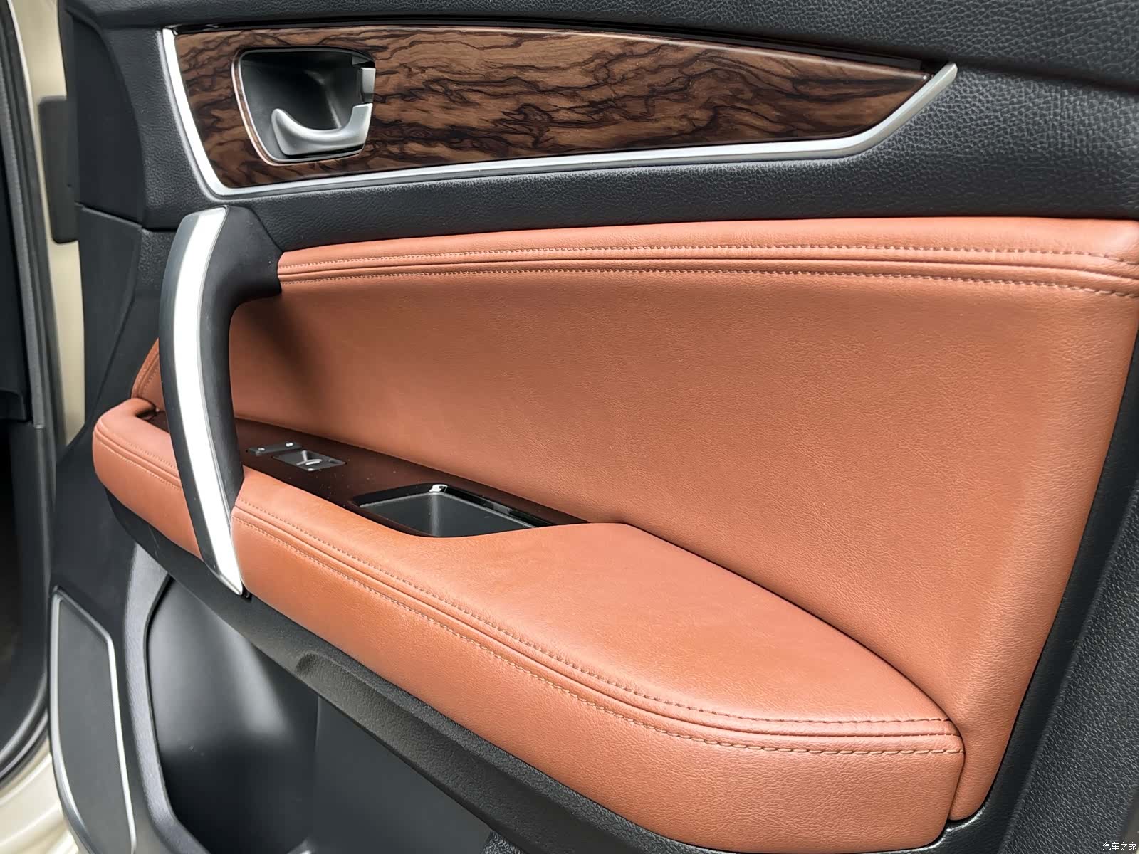 Honda UR-V, 2018 13