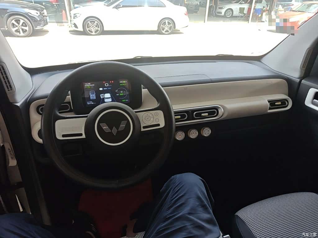 Wuling MINIEV, 2025 10
