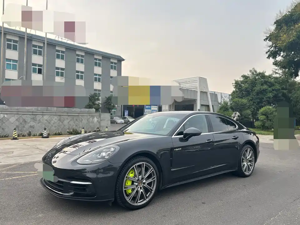 Porsche Panamera