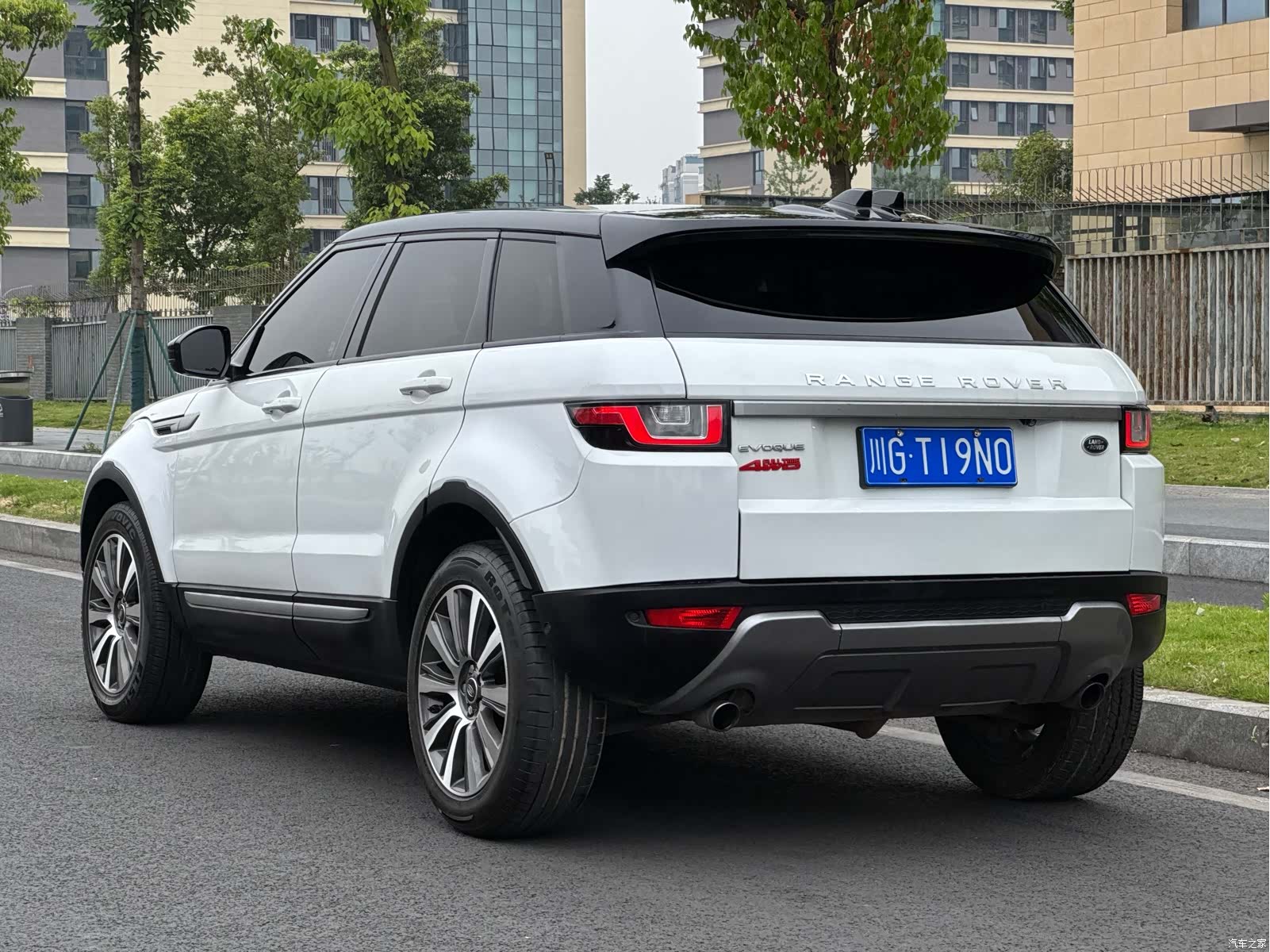 Land Rover Range Rover, 2018 14