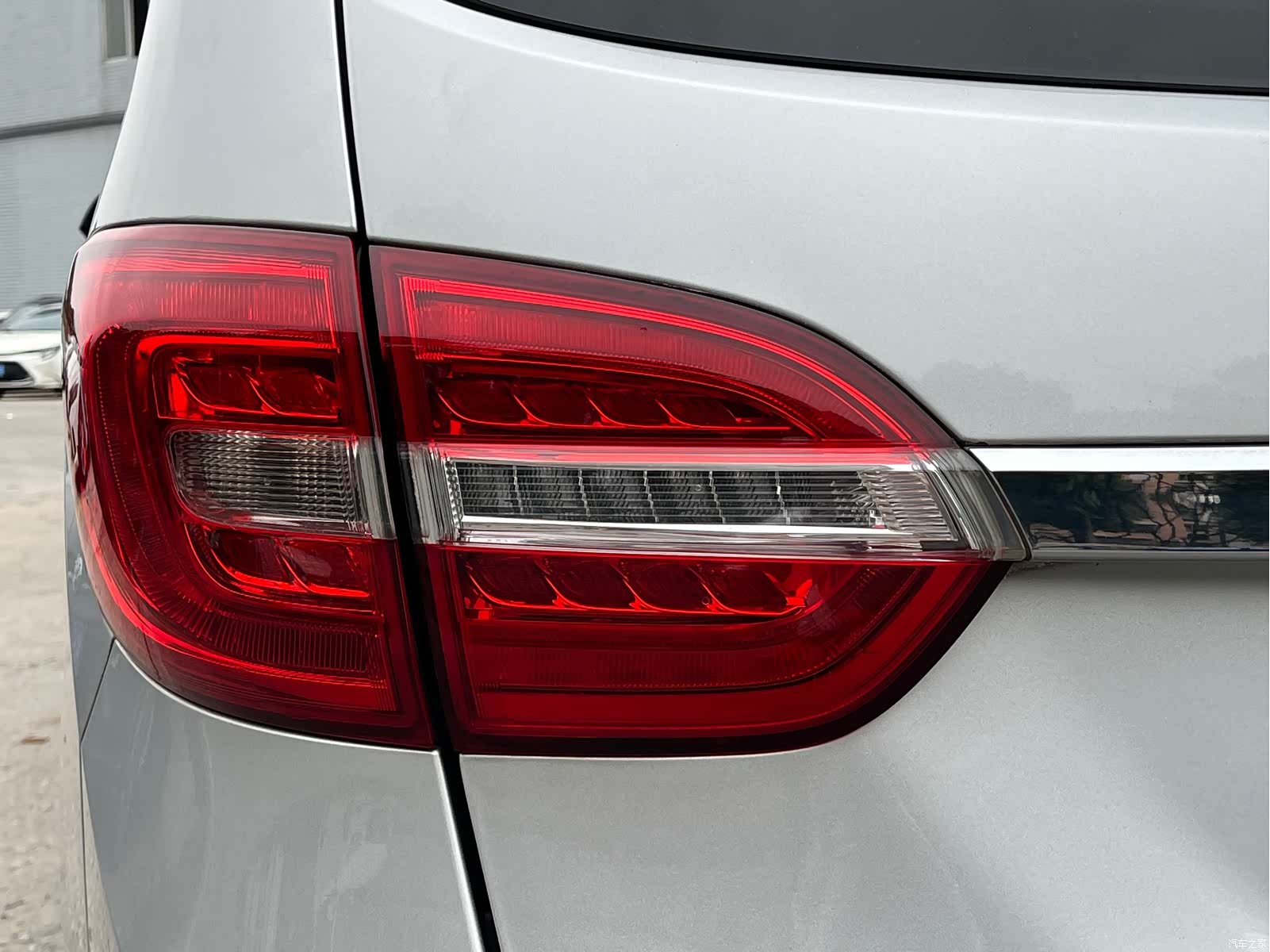 Buick GL8, 2019 12