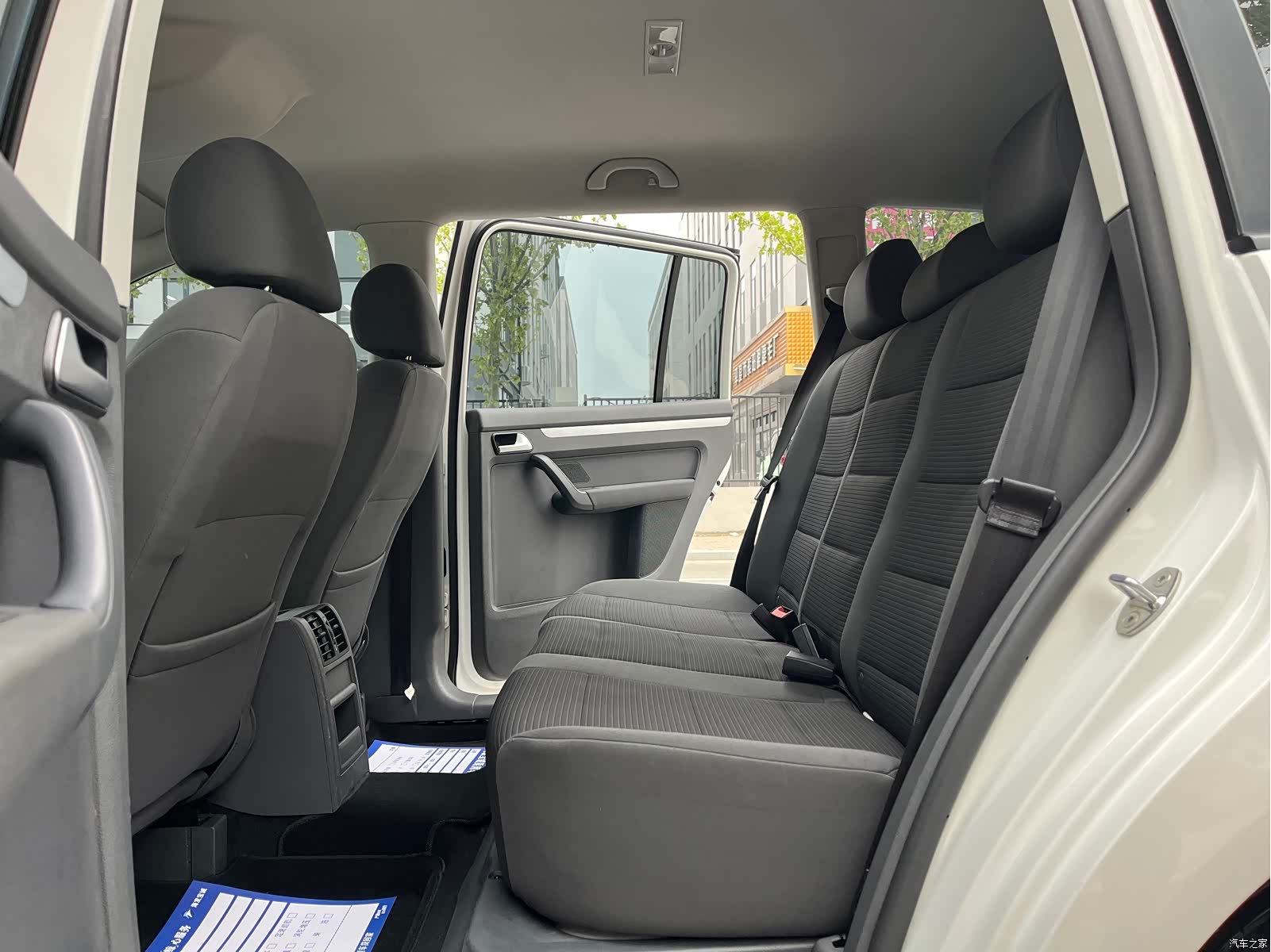 Volkswagen L, 2018 11