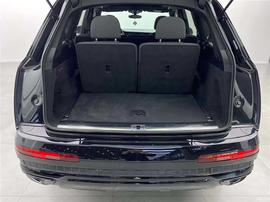 Audi Q7, 2022 31