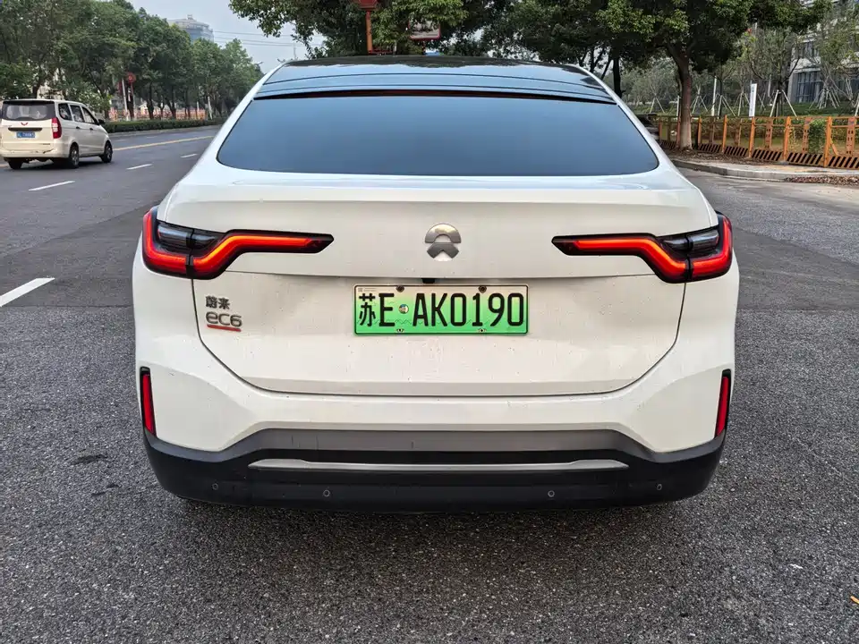 NIO EC6