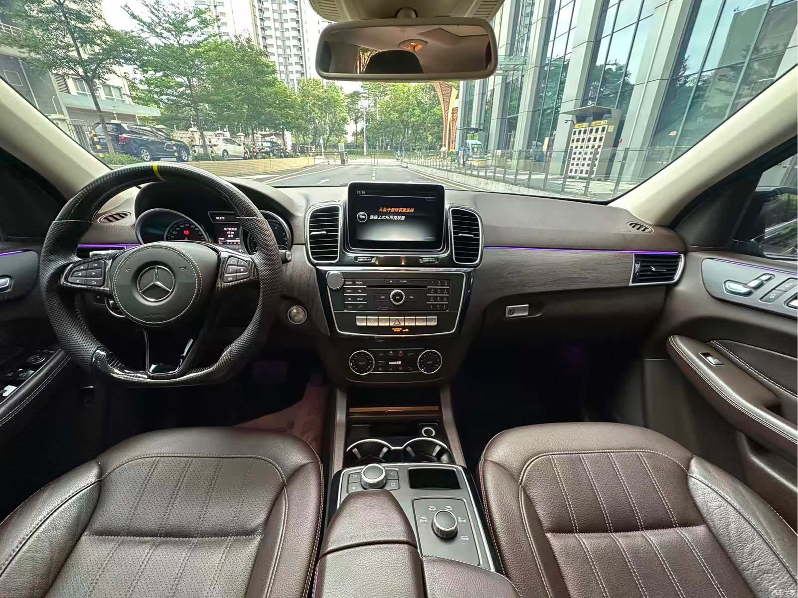Mercedes-Benz GLE, 2016 4