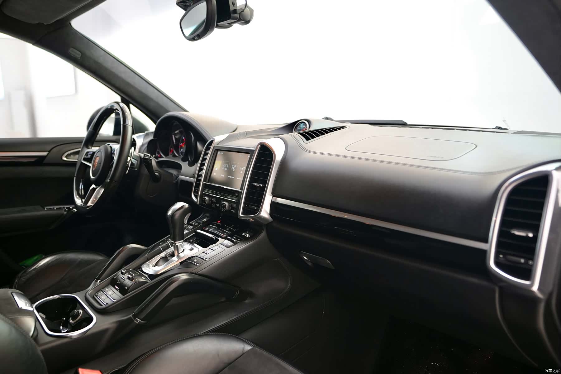 Porsche Cayenne, 2013 15