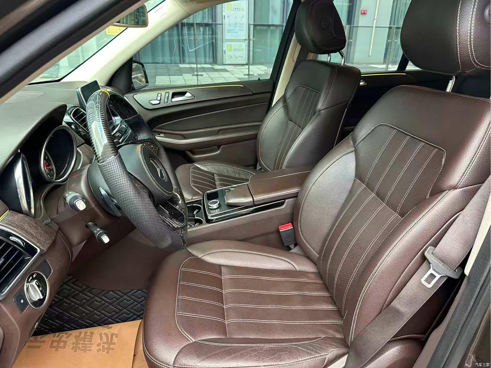 Mercedes-Benz GLE, 2016 7