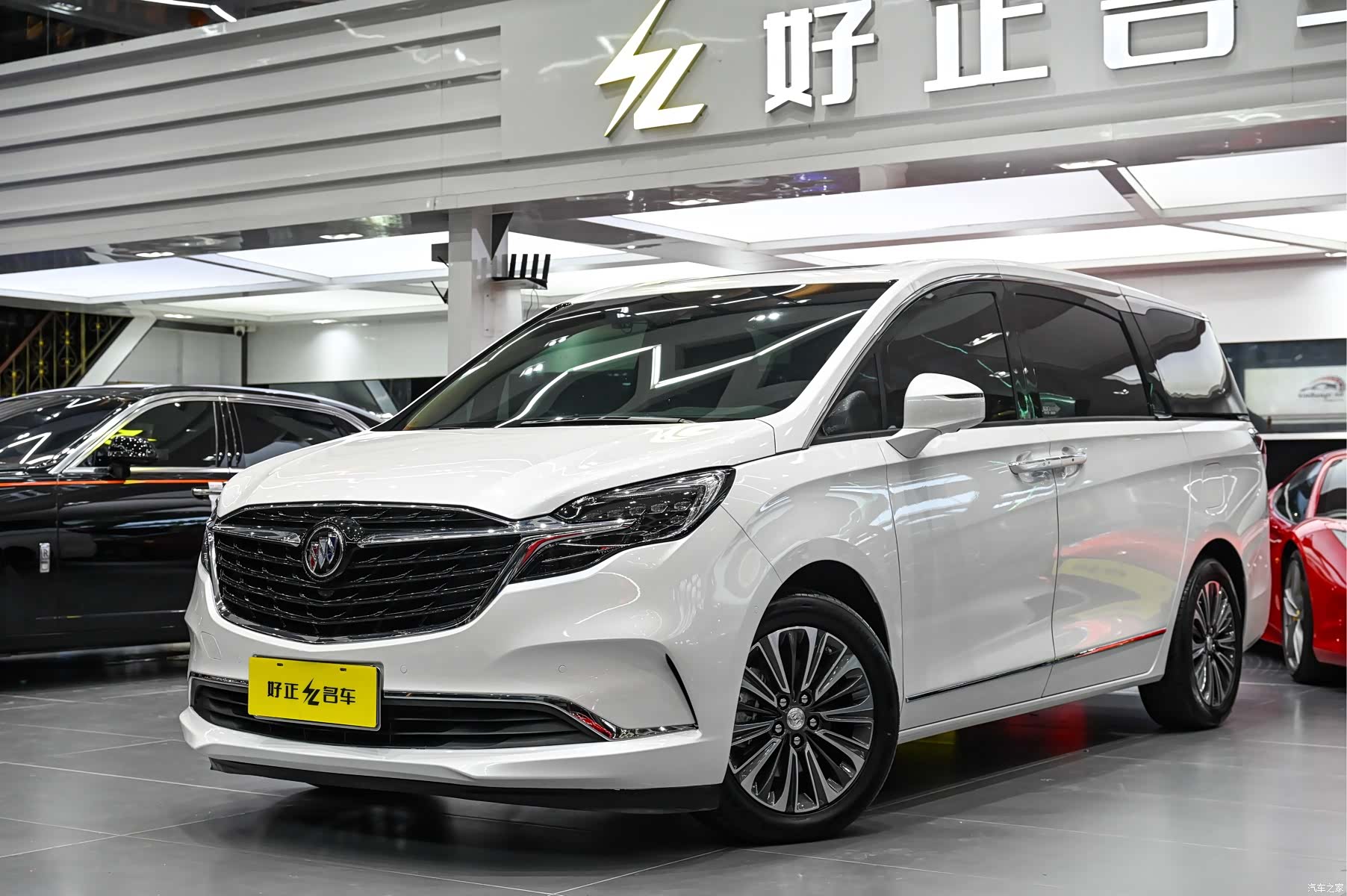 Buick GL8, 2020 4