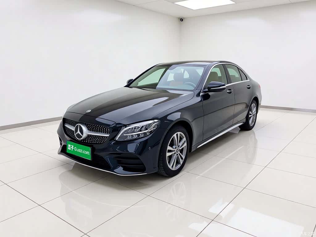 Mercedes-Benz C-Class, 2020 1
