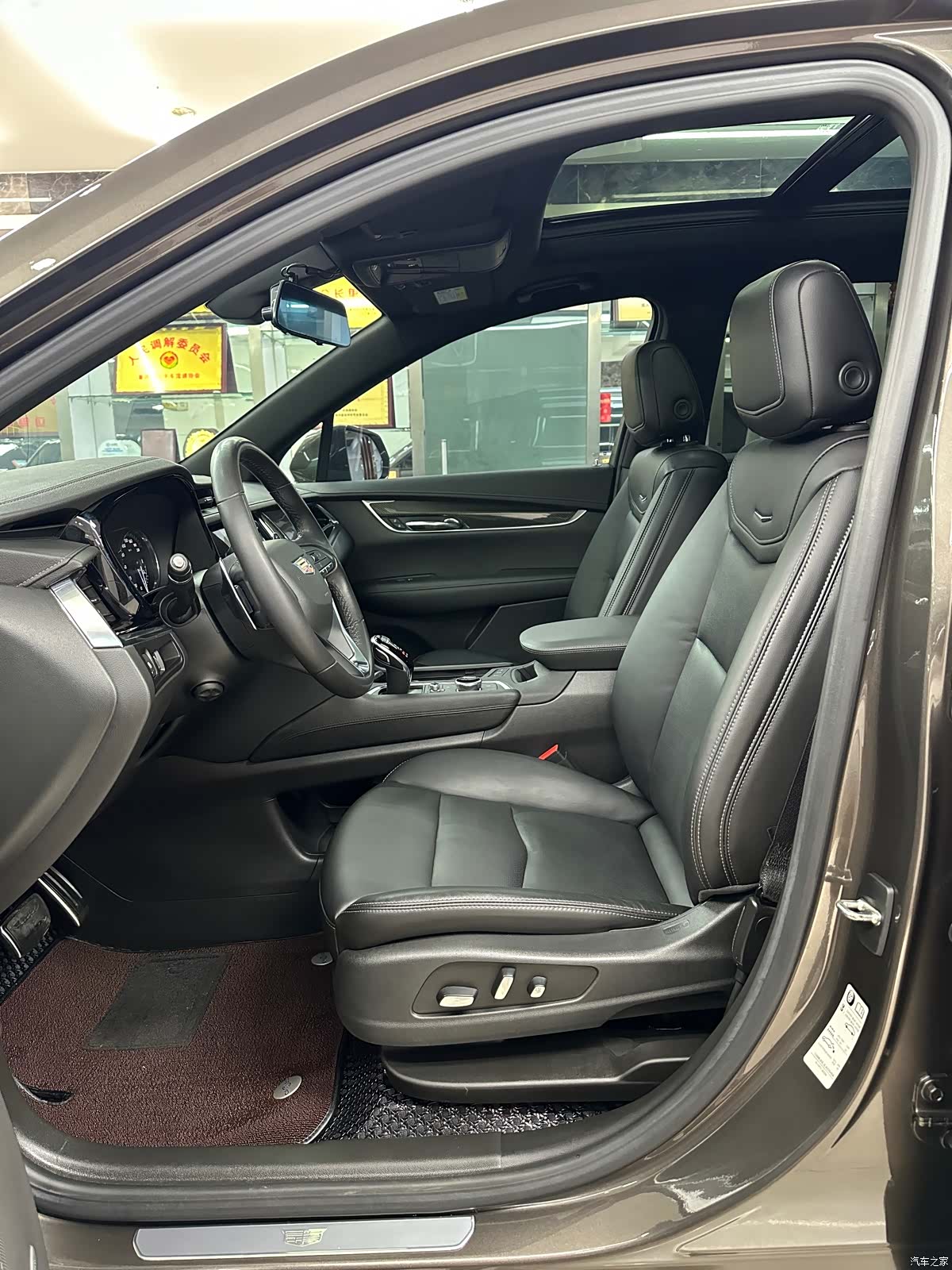 Cadillac XT6, 2021 10