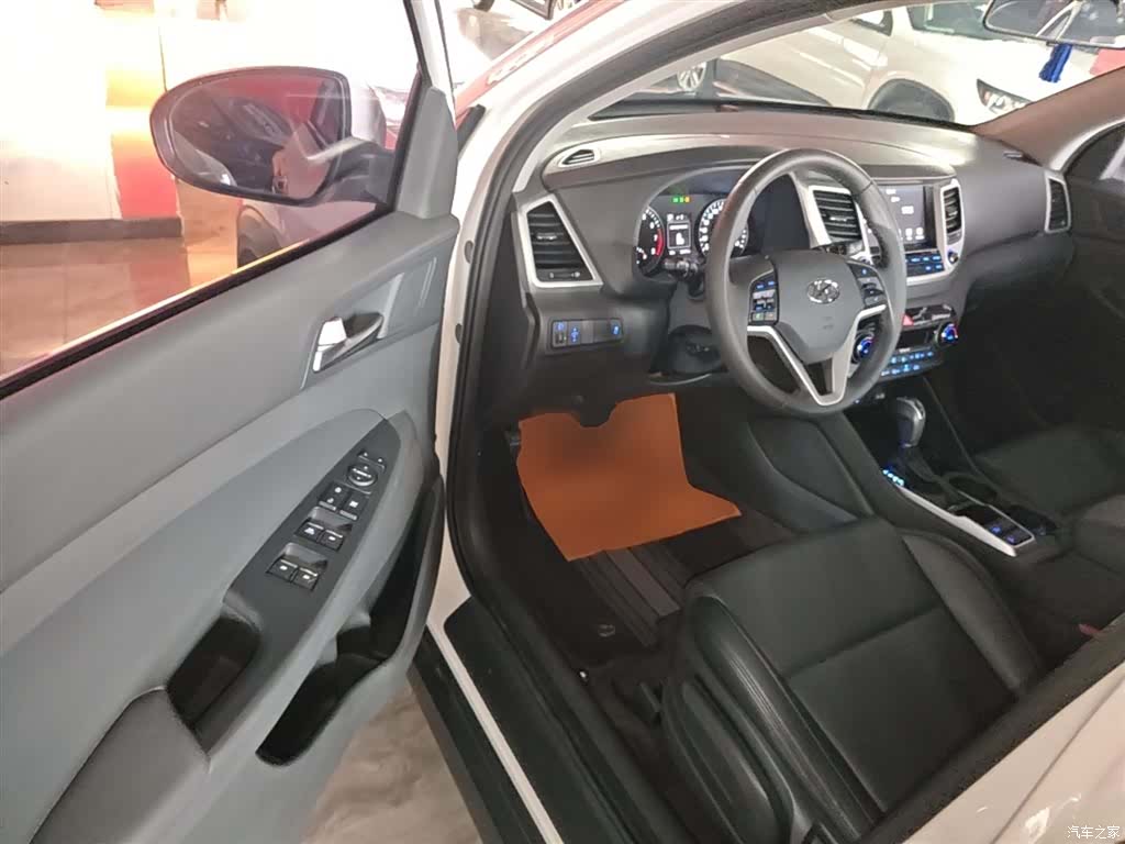 Hyundai Tucson, 2016 16