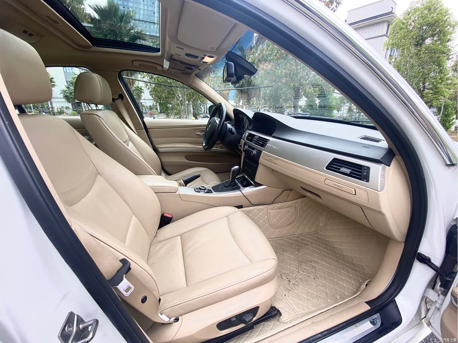 BMW 3 Series, 2011 12