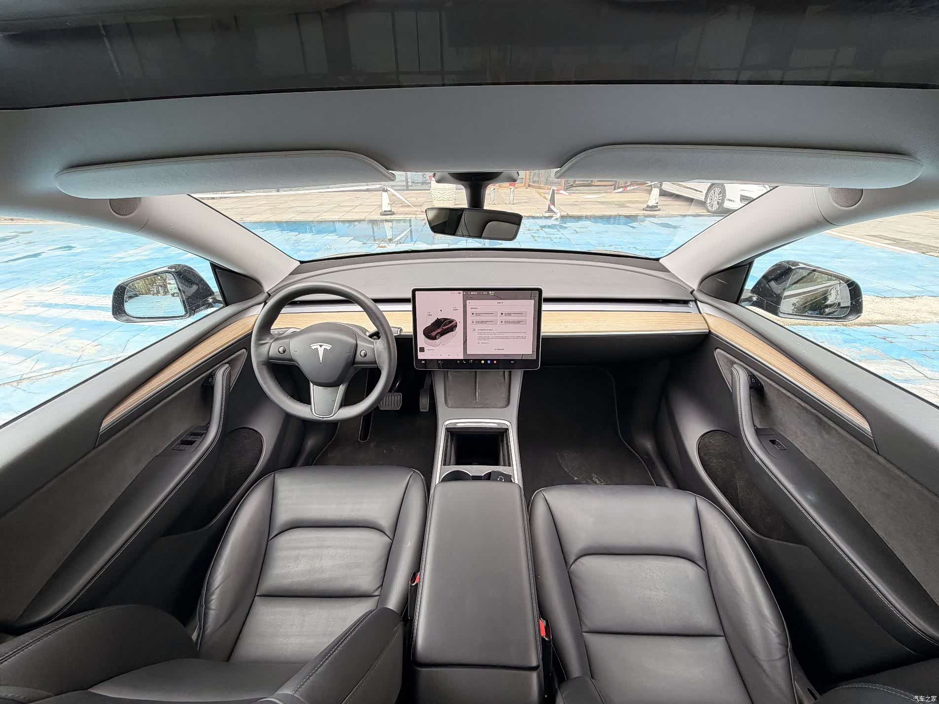 Tesla Model Y, 2022 6