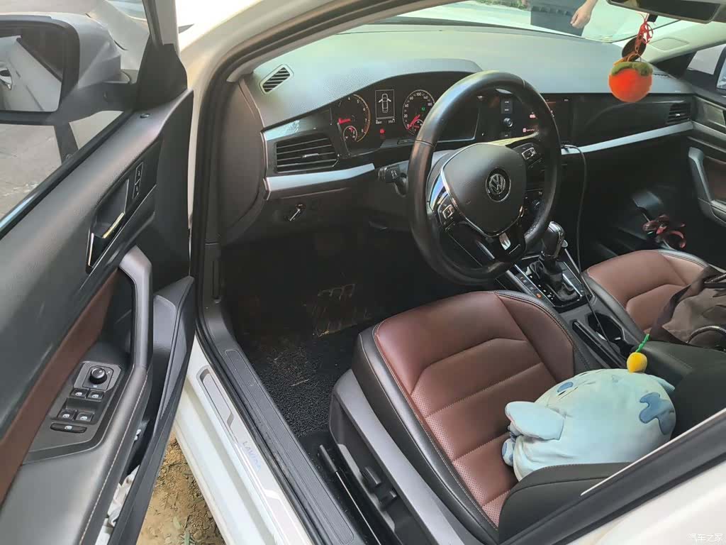 Volkswagen Lavida, 2019 12