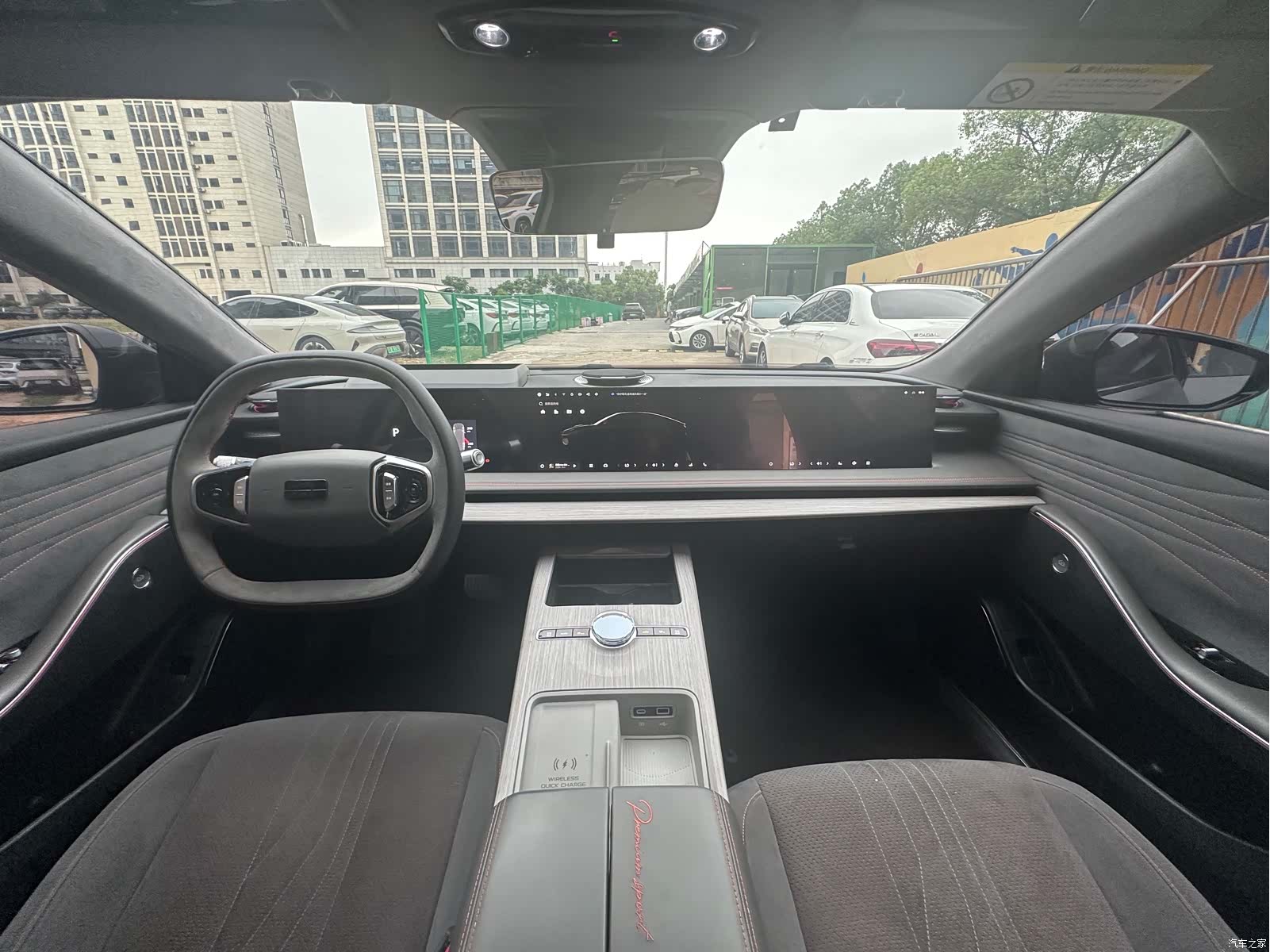 Geely E8, 2024 8