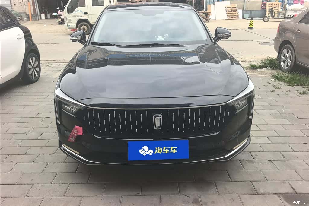 Bestune B70, 2023 2