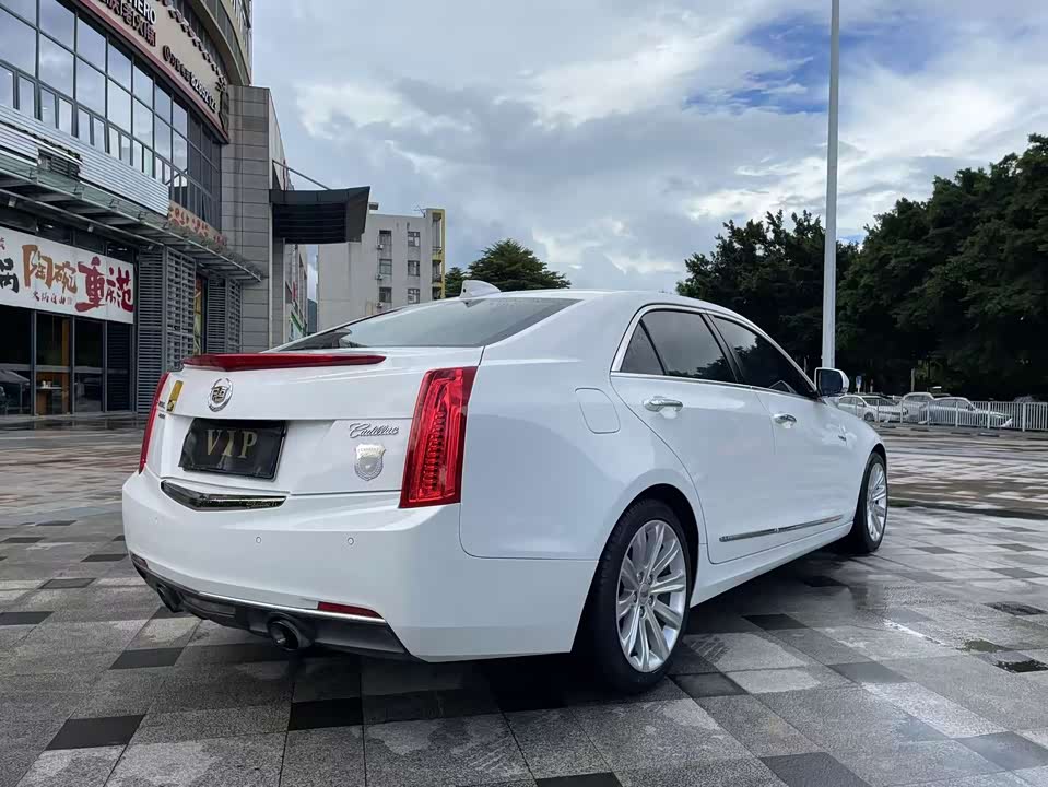 Cadillac ATS-L
