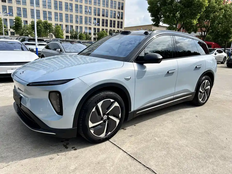 NIO ES6