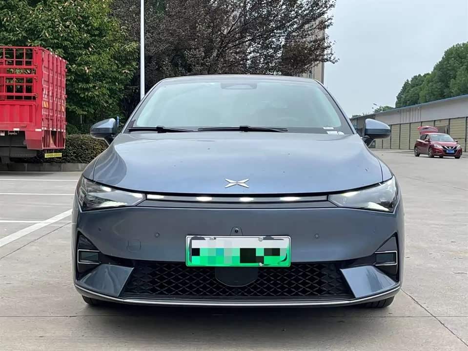 XPENG P5