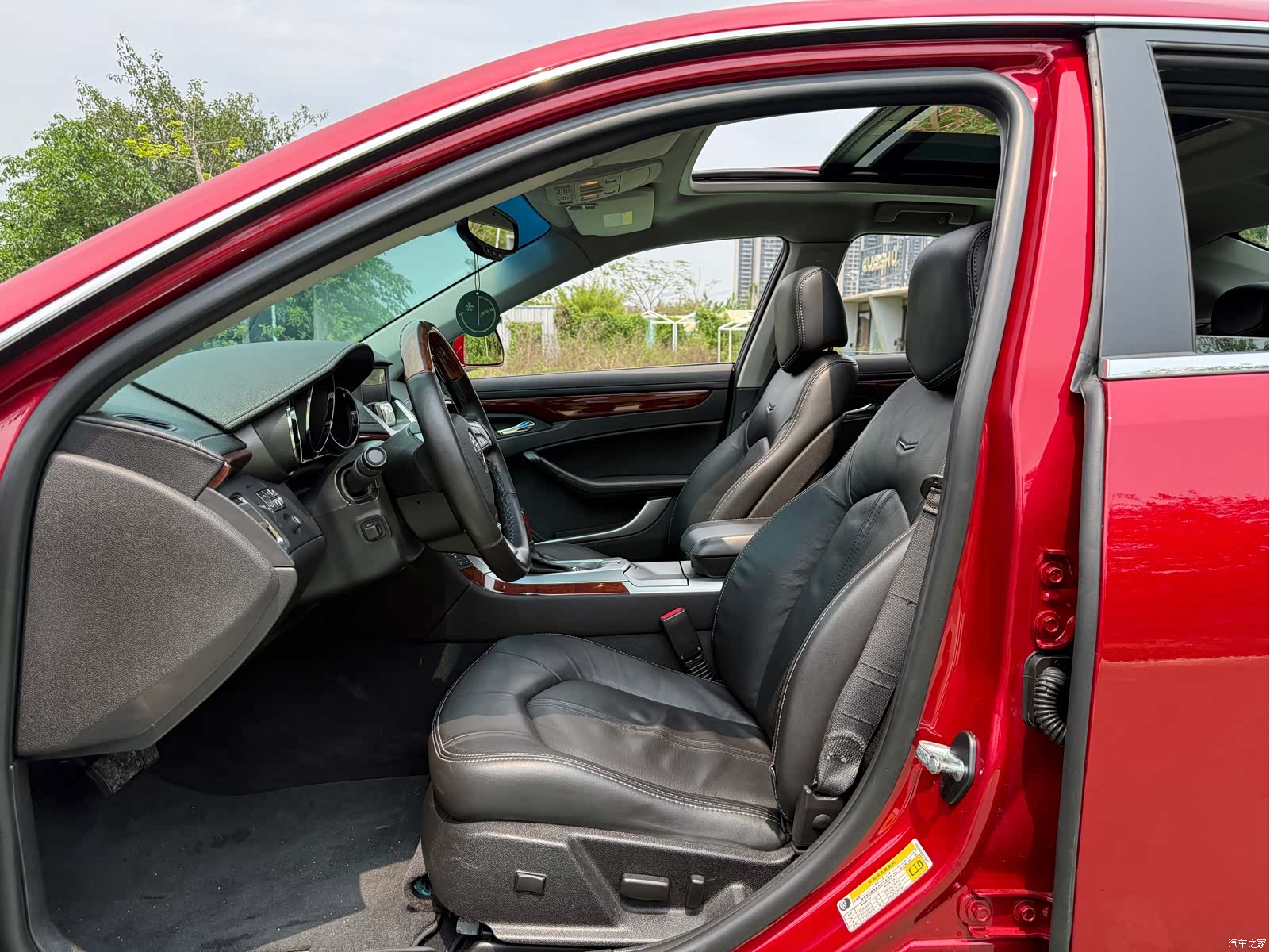 Cadillac CTS, 2012 6