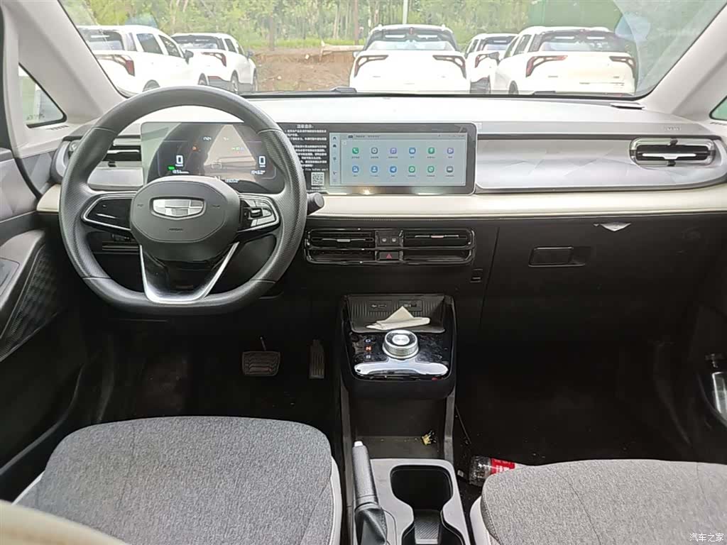Geely E, 2024 10