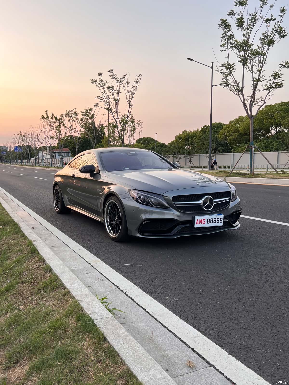 Mercedes-Benz C-Class, 2018 3
