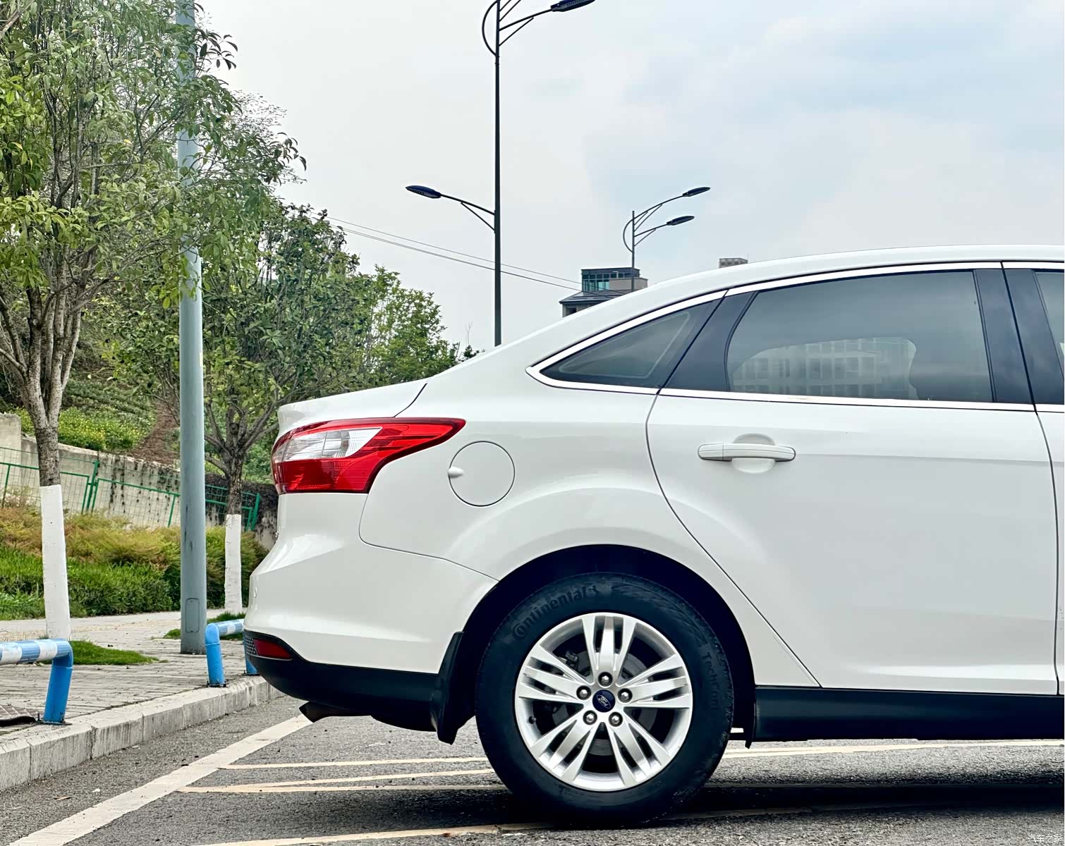 Ford Focus, 2014 8