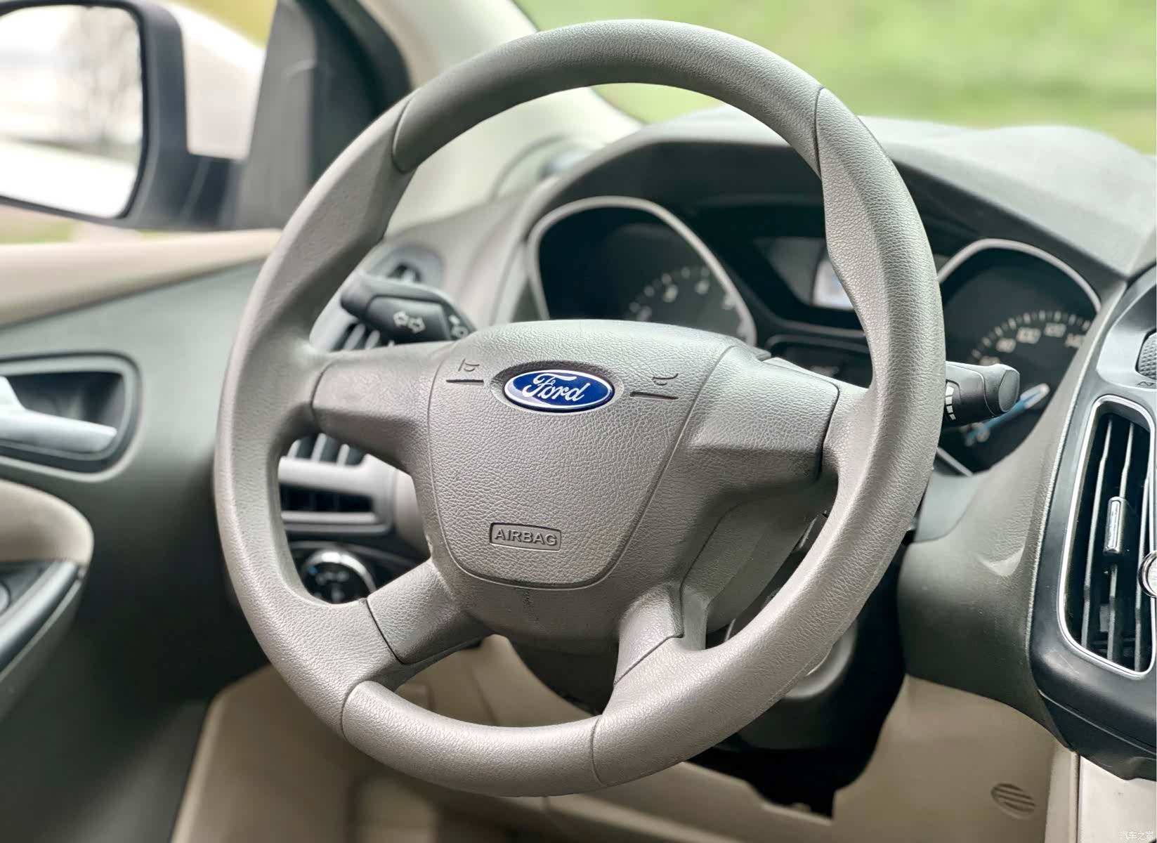 Ford Focus, 2014 37