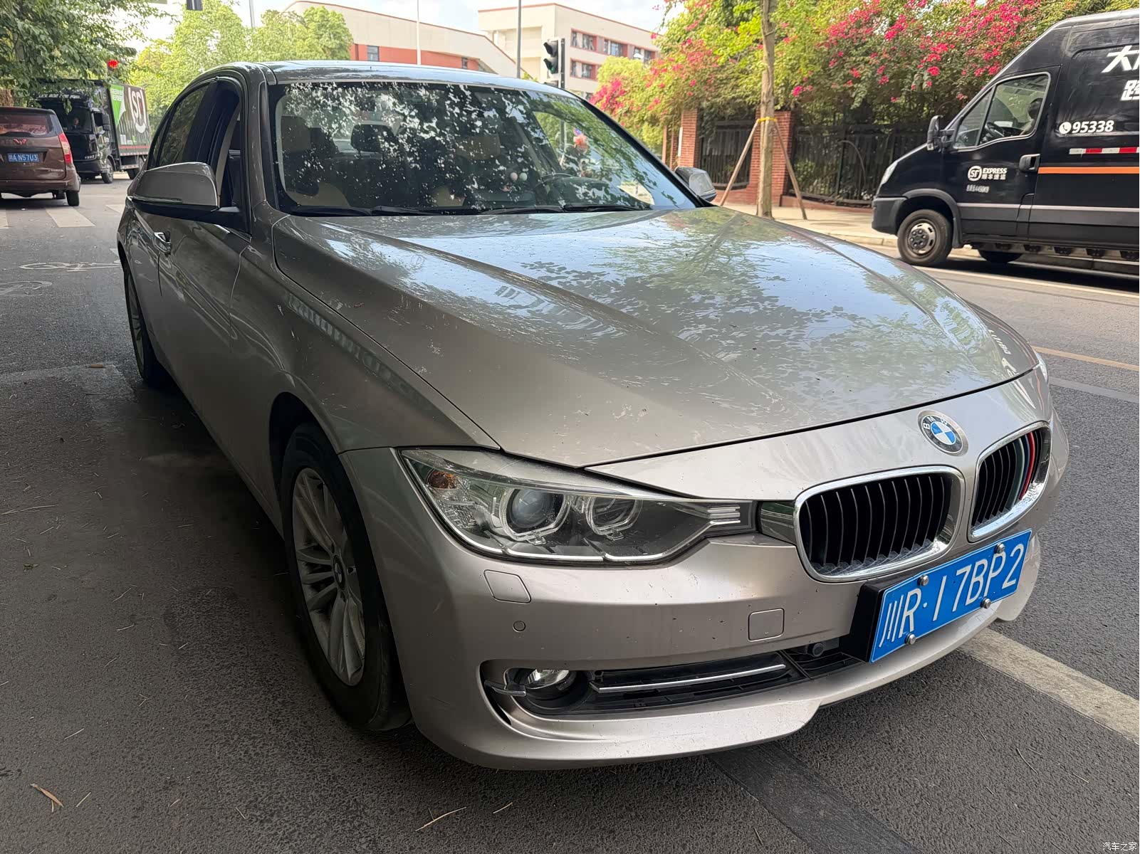 BMW 3 Series, 2013 3
