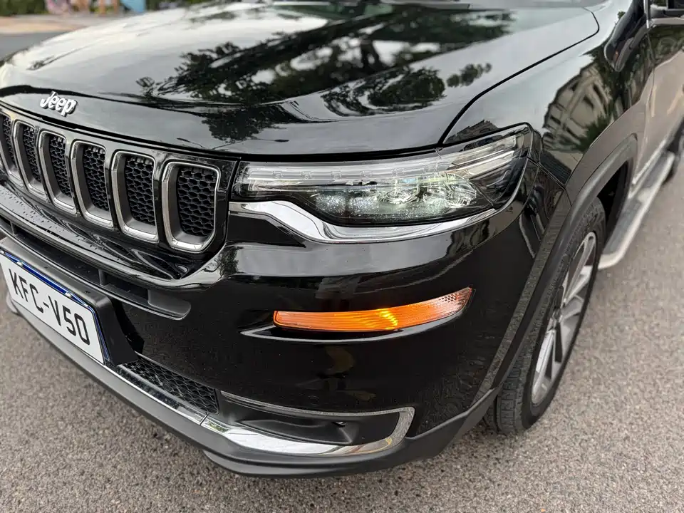 Jeep Grand Commander