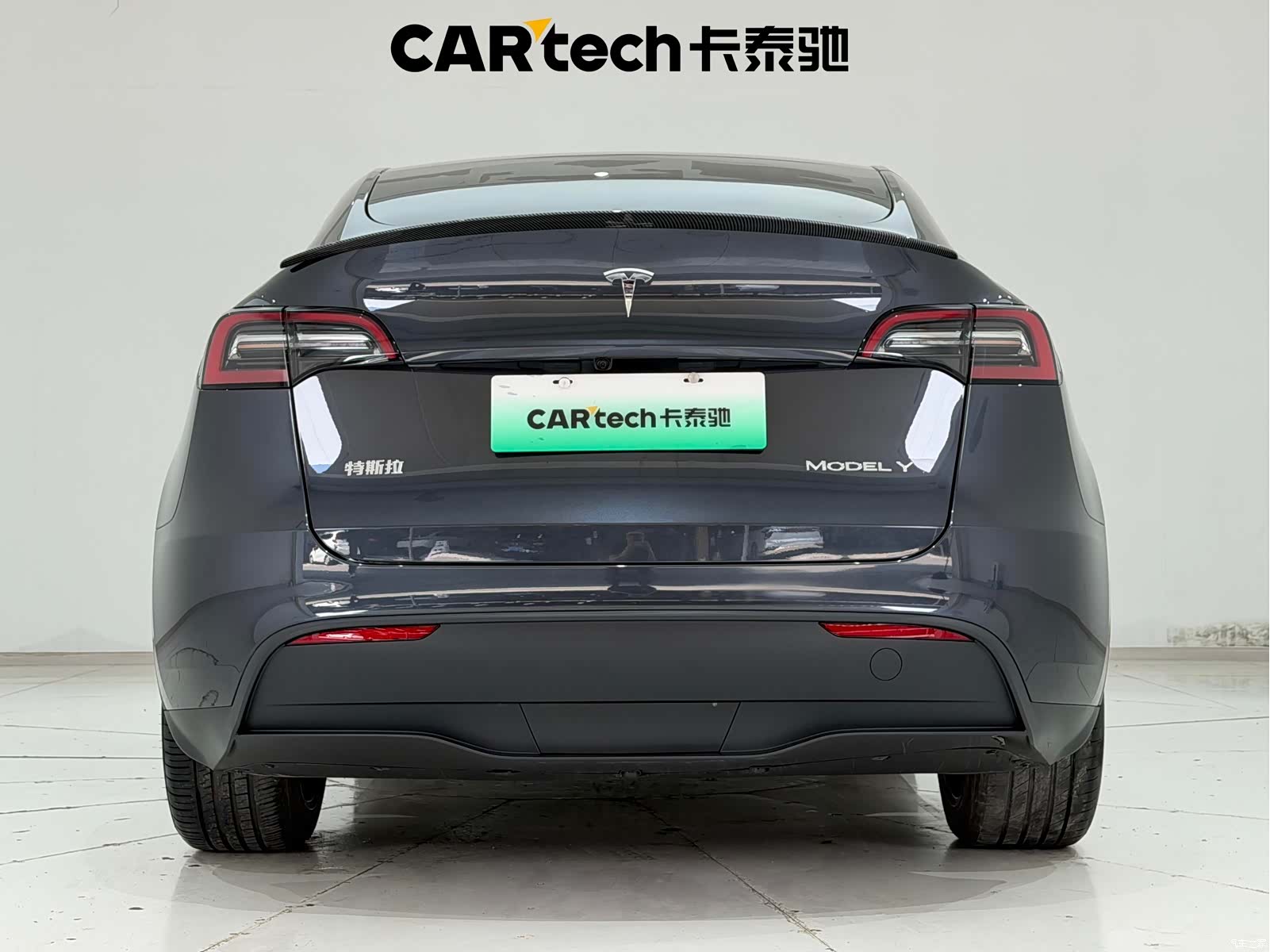 Tesla Model Y, 2024 4