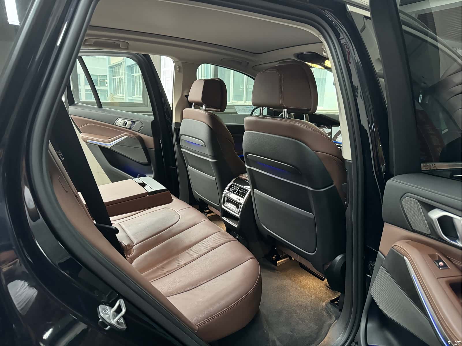 BMW X5, 2022 11