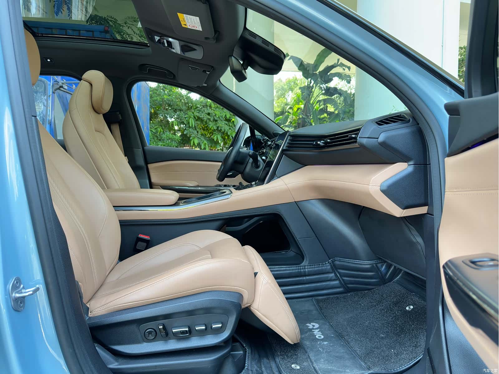 NIO ES6, 2020 13