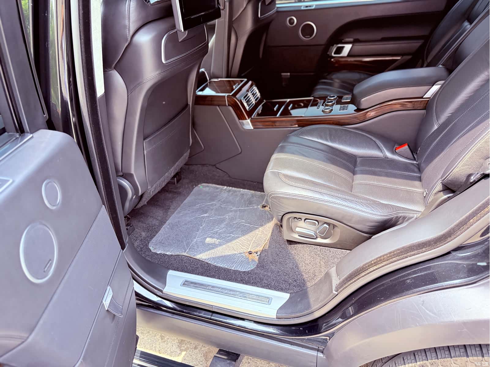 Land Rover Range Rover, 2015 11