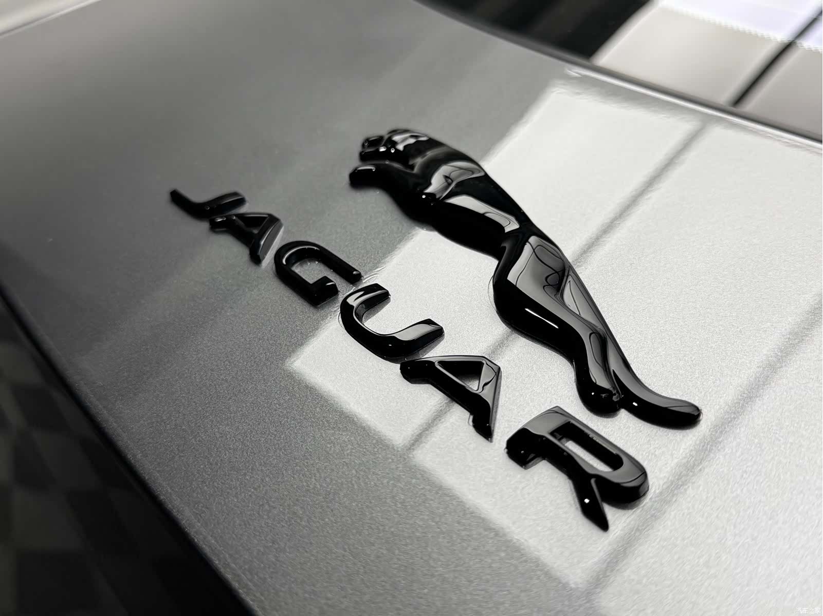 Jaguar F-TYPE, 2024 19